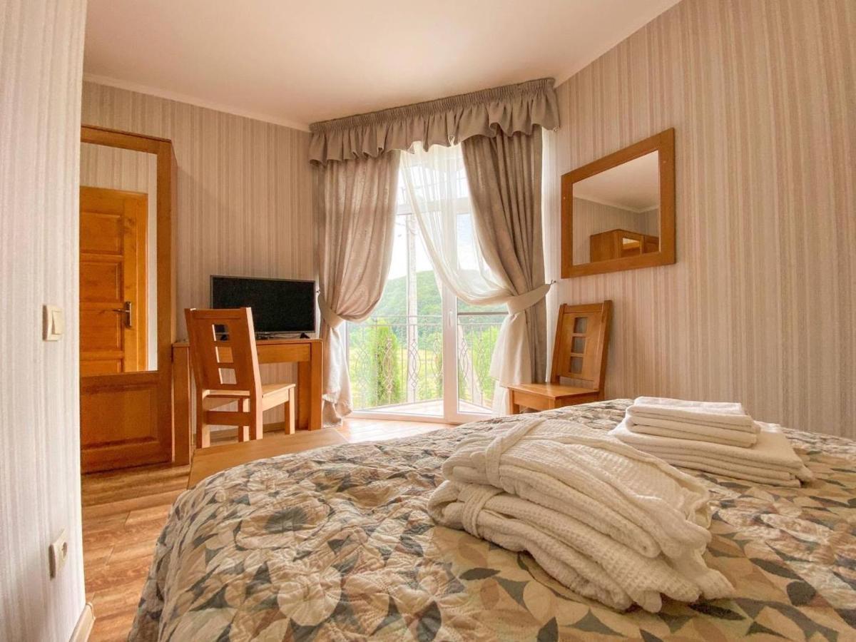 Mini Hotel Solnce Karpat Polyana  Exterior photo